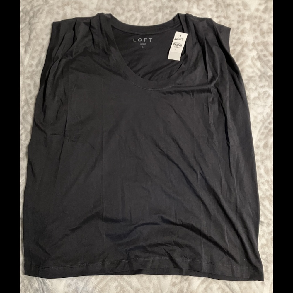 NWT Loft Pleated Muscle Tee